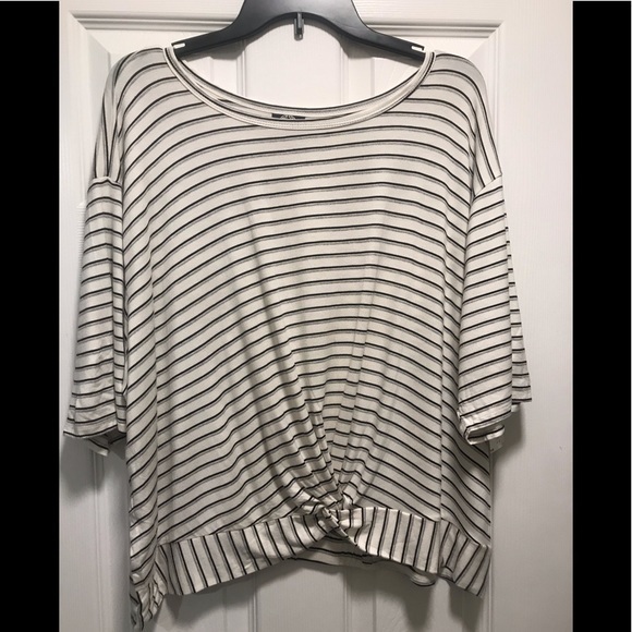 BOBEAU STRIPE TOP - Picture 1 of 3